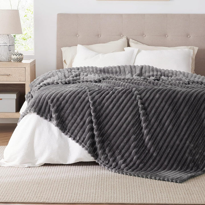 Bedsure Kuscheldecke Flauschig Decke Fleecedecke – Weiche Warme Grobe Korddecke Gemütlicher Sofadeck