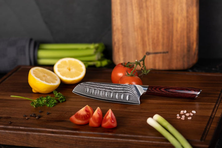 Wolfblood Damastmesser Santoku Messer L(24cm) TÜV geprüfter 62 HRC Damaststahl aus 67 Lagen I Damast