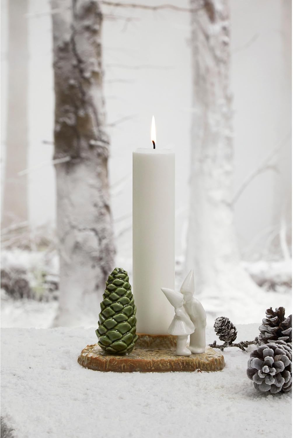 Kähler Weihnachtskuss H11.5 cm Weihnachtsgeschichten Originaldesign, Weiss Höhe 11,50 cm, Breite 17