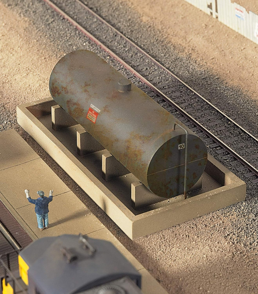 Walthers Cornerstone 933-2908 - Diesellagertank, Gebäude
