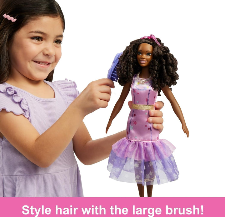 Barbie – Puppe für Kindergartenalter, My First Barbie „Brooklyn” Deluxe Puppe, 34 cm grosse, schwarz