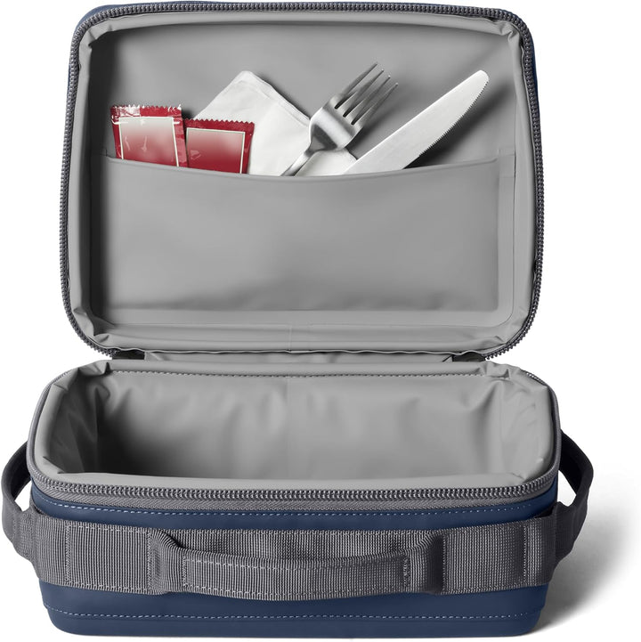 YETI Daytrip Lunch Box, Navy, 5 L, Navy