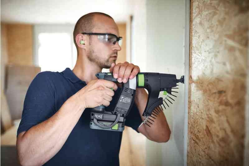 Festool Akku-Bauschrauber DWC 18-4500 Basic DURADRIVE (mit Magazinvorsatz, Tiefenanschlag, Gerüsthak