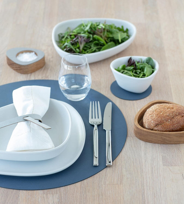 LindDNA Tischset Circle aus Recyceltem Leder in der Farbe Dark Blue, Masse: 40cm x 40cm x 0,2cm, 982