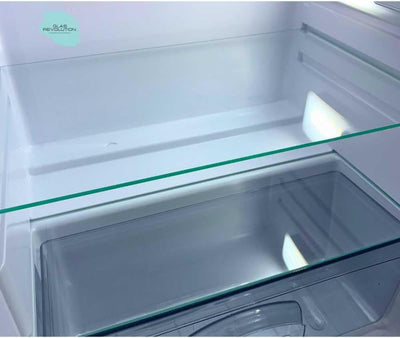 Glas Revolution Kühlschrank Einlegeboden - Klarglas 4 mm – Glasplatte, 2 abgeschrägte Ecken, alle Ma