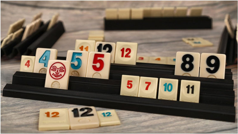 Feldherr 4er Set Ablagebretter für Rummikub - Robuste 3D-gedruckte Spielsteinhalter mit 4 Slots - Ba