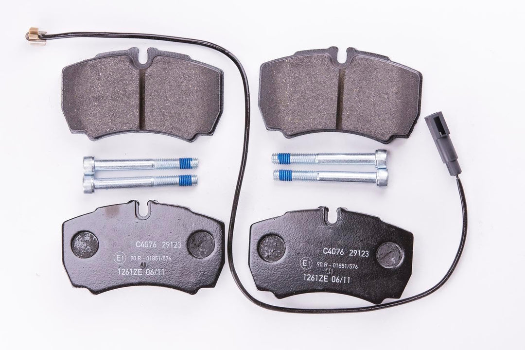 HELLA PAGID 8DB 355 005-421 Bremsbelagsatz - C4076 - Dicke/Stärke: 20.3mm - Bremssystem: Brembo - in
