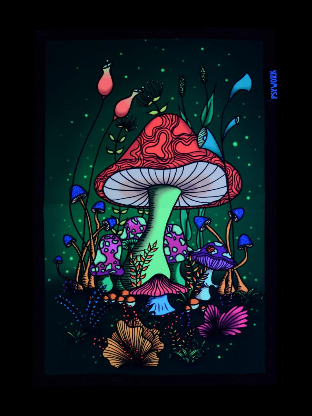 PSYWORK Schwarzlicht Stoffposter Neon | Magic Mushroom Wonderland | 0,3 x 0,45m | UV-aktiv | fluores