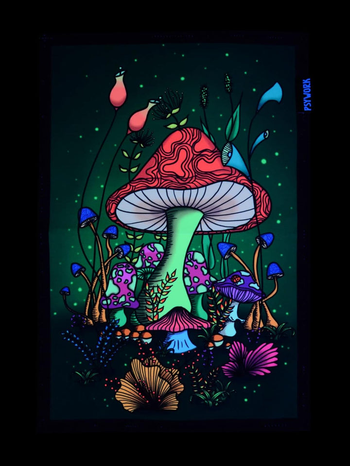 PSYWORK Schwarzlicht Stoffposter Neon | Magic Mushroom Wonderland | 0,3 x 0,45m | UV-aktiv | fluores