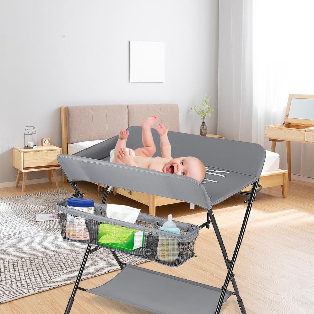 Baby Wickelkombi - klappbare Wickelkommode, mobiler Wickeltisch mit Wickelauflage, Sicherheitsgurt u