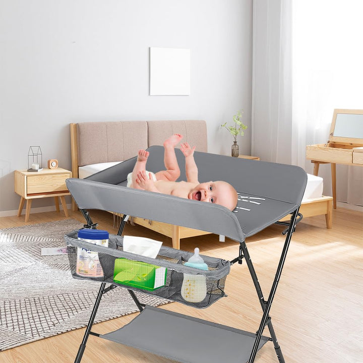 Baby Wickelkombi - klappbare Wickelkommode, mobiler Wickeltisch mit Wickelauflage, Sicherheitsgurt u