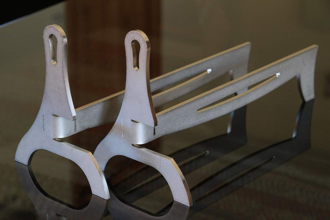 Feuerböcke, sauberes und modernes Design « EIFFEL »