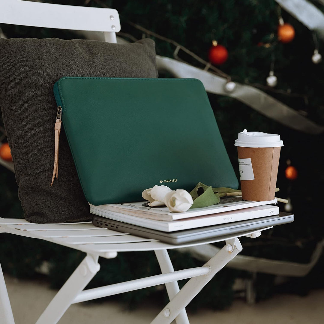 Comfyable Slim Laptop Sleeve Snugly Compatible with 14 Inch MacBook Pro 14-in M3 M2 2023 Pro/Max & M