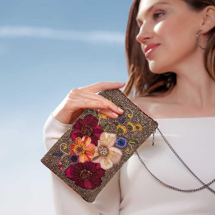 MARY FRANCES Budding Romance Crossbody Handytasche Mehrfarbig/Meereswellen (Ocean Tides), Mehrfarbig