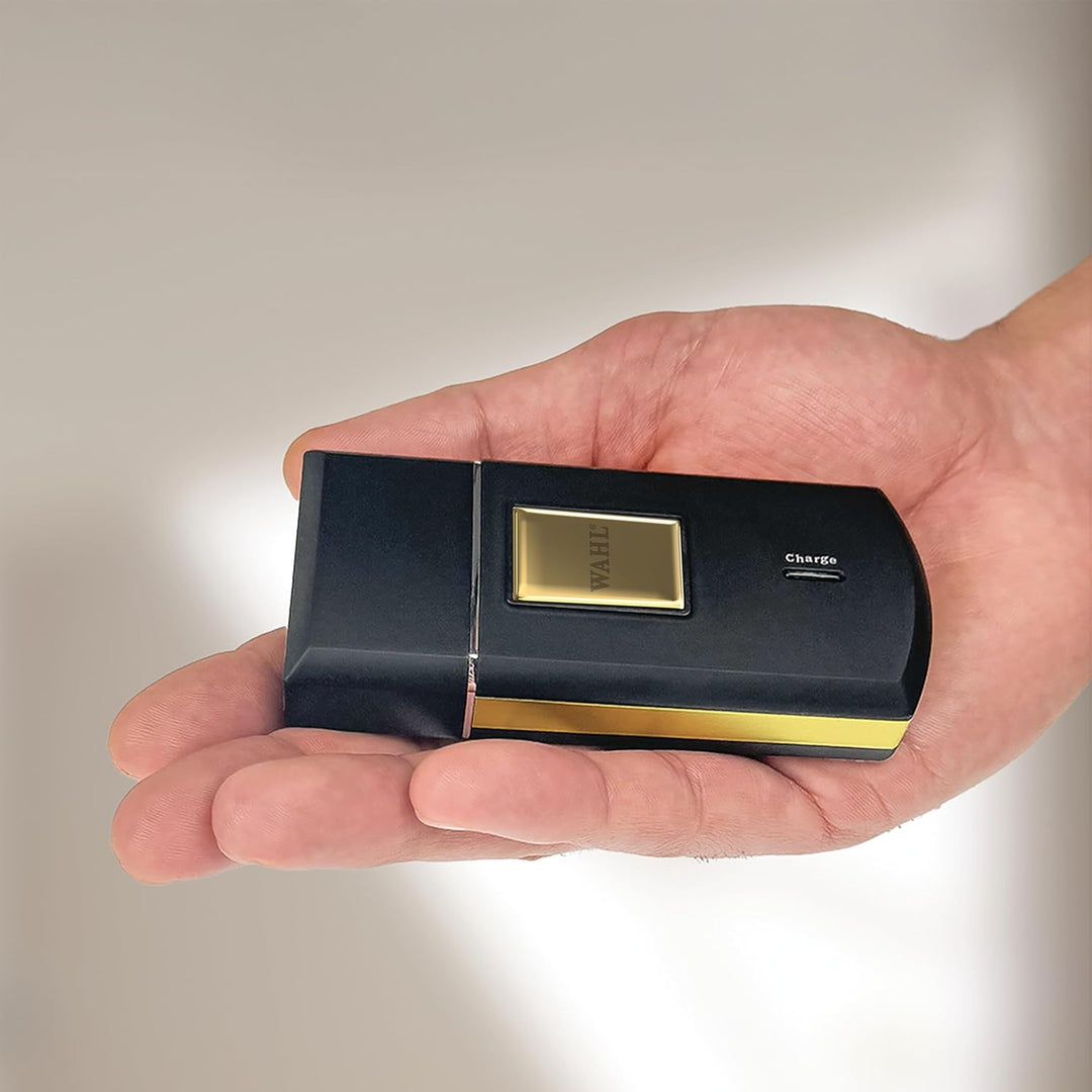 Wahl Travel Shaver Gold Edition- Schnurloser und wiederaufladbarer Elektrorasierer für Männer, ideal