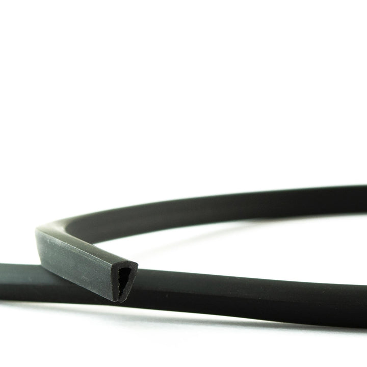 EUTRAS [10m] Kantenschutz KSO4006 schwarz 2,0 mm – schützt und entschärft Kanten – für Bleche und Au