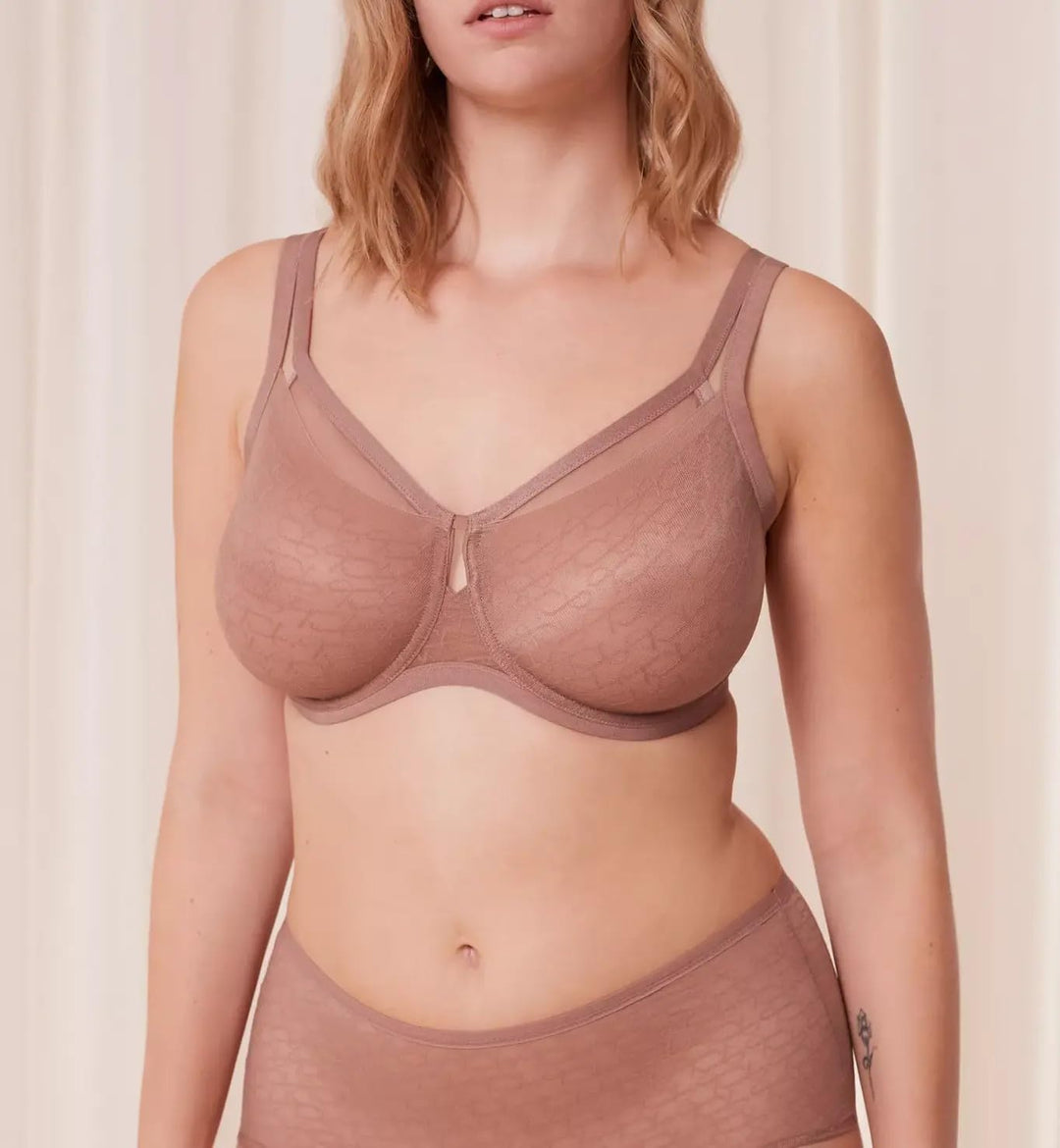 Triumph Damen Triumph Signature Sheer W01 Ex Bra 95D Toasted Almond, 95D Toasted Almond