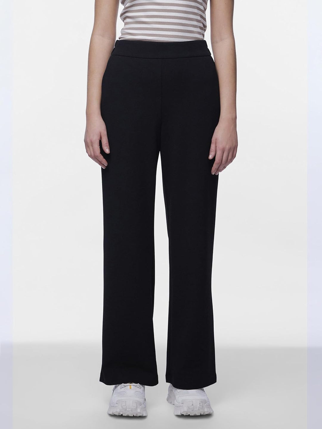 PIECES Damen Pcnula Hw Wide Pants Noos, S / 30L Schwarz