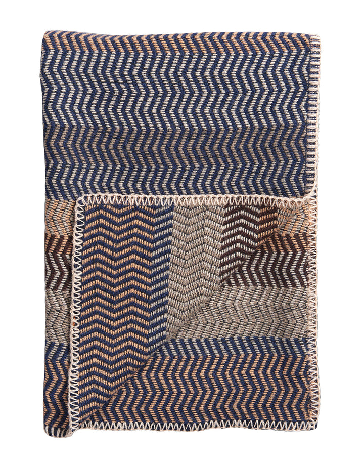 RØROS TWEED - Fri - Wolldecke aus norwegischer Lammwolle - Design von Anderssen & Voll - Deckenmasse