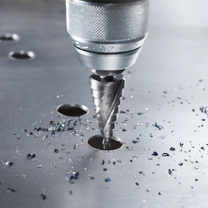 Bosch Professional Stufenbohrer HSS-AlTiN mit 3-Flächen-Schaft (Ø 4-12 mm, 5 Stufen) Ø 4-12 mm 5 Stu