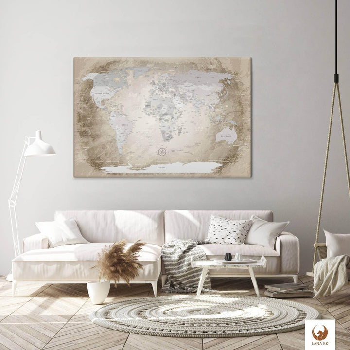 LANA KK - Luxus Pinnwand Weltkarte - Beige - Deutsch - in 100 x 70 cm, stabile Rückwand zum Pinnen i