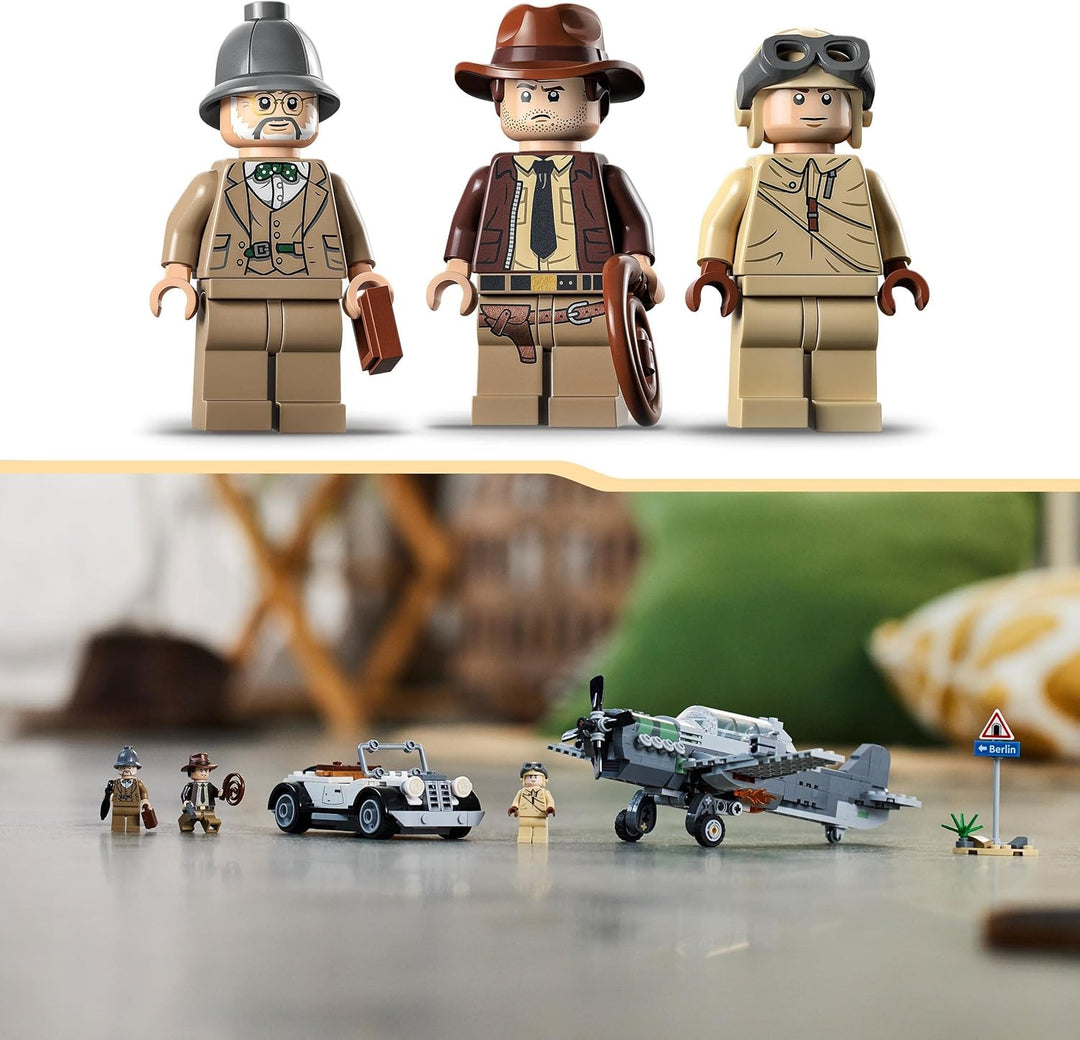 LEGO 77012 Indiana Jones Flucht vor dem Jagdflugzeug Action-Set mit baubarem Flugzeug-Modell und Old