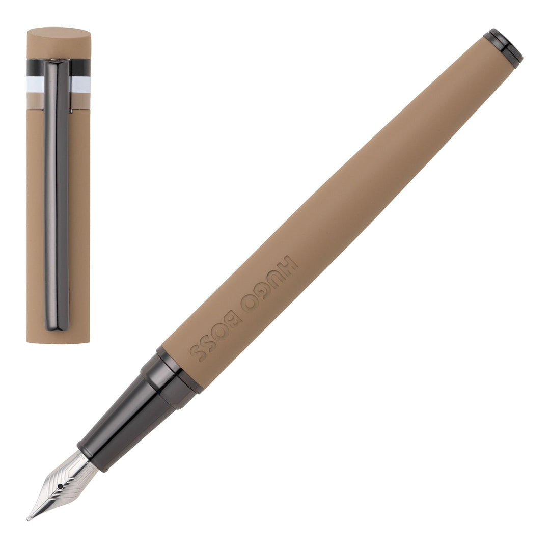 Hugo Boss Loop Iconic Füllfederhalter aus Messing in der Farbe Camel, Länge: 14,7cm, Federstärke: M,