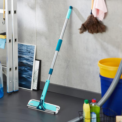 Leifheit Fensterwischer Classic Telescope, 3in1 Fensterreiniger mit Mikrofaserbezug für hartnäckigen