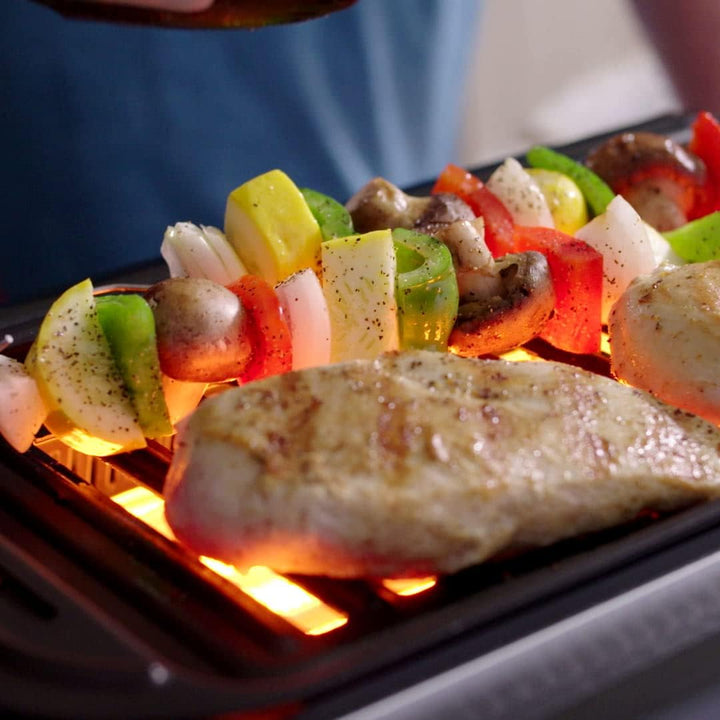 Livington Rotisserie Chef - Rot - Indoorgrill, Drehgrill und Tischgrill - Drehspiess für Hähnchen -