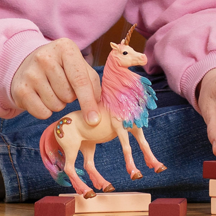 Schleich bayala Mythisch verzierte Marshmallow-Einhorn-Stute Figur – mit glitzernden Details und Str