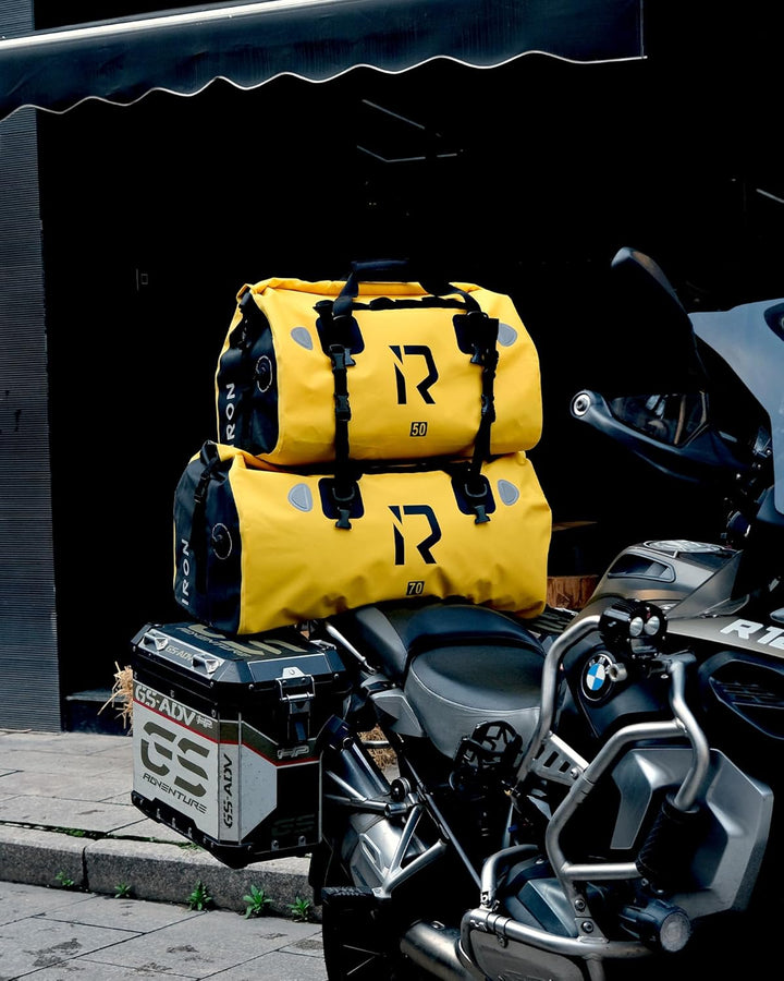 BORLENI Motorrad Hecktasche Gepäckrolle wasserdicht 70L – Premium Motorradtasche mit Rolltop, Reflek