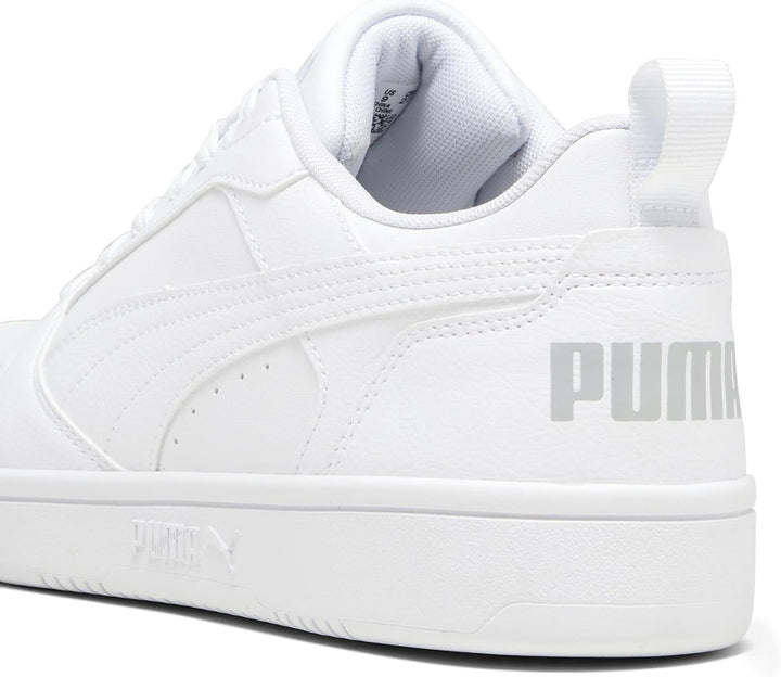 PUMA Herren Rebound V6 Low Leichtathletik-Schuh 42 EU Puma White Cool Light Gray, 42 EU Puma White C