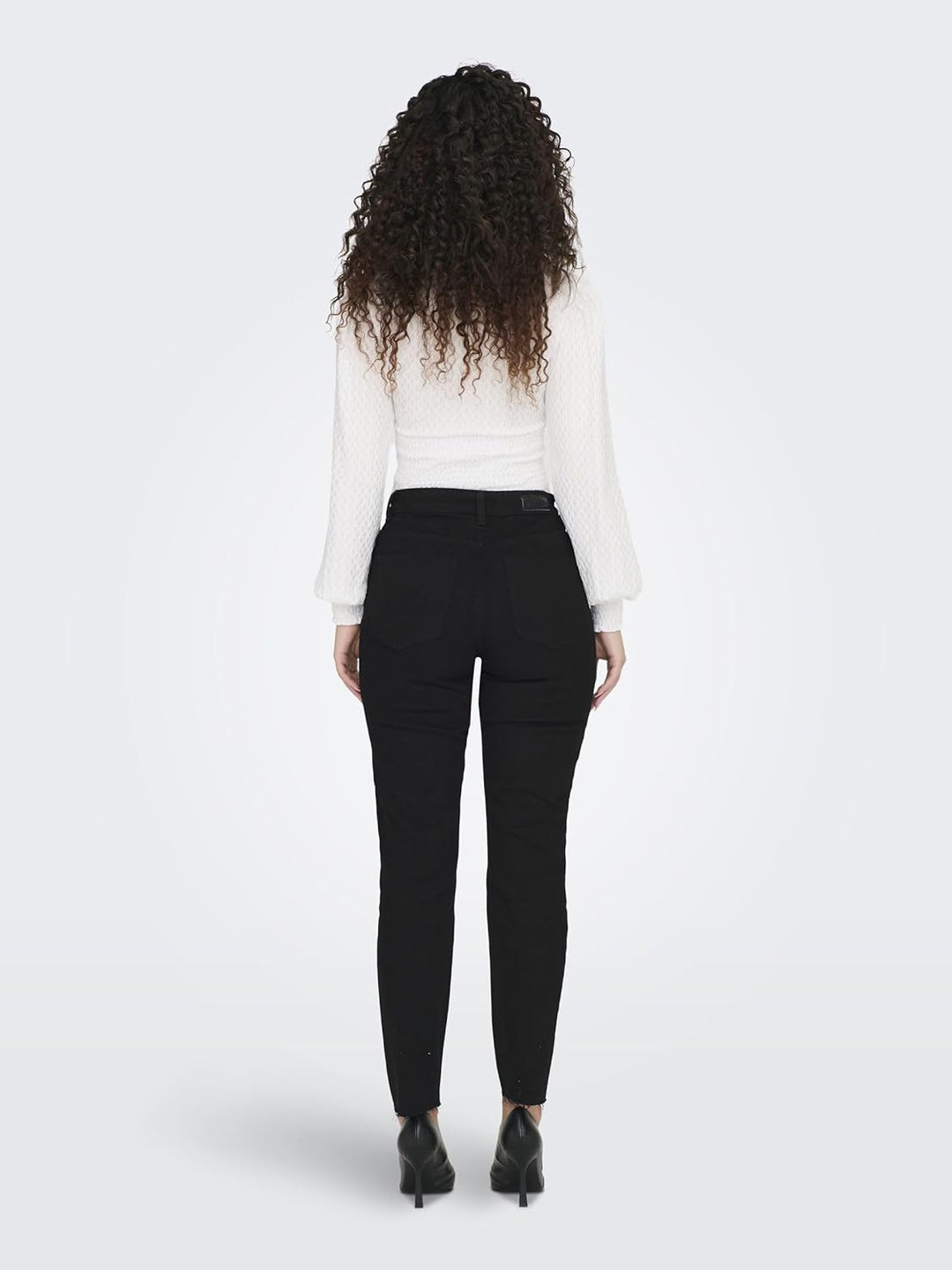 ONLY Damen ONLEMILY HW STR CRP ANK RAW MAE034 15219264 XS Black Denim, XS Black Denim