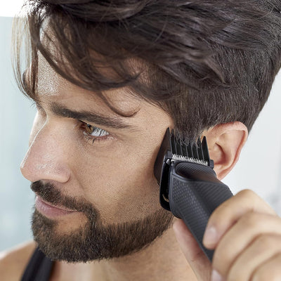 Philips Multigroom Series 5000 11-in-1, für Gesicht, Haare und Körper (Modell MG5730/15)