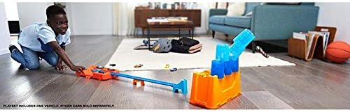 Hot Wheels GCF91 - Track Builder Fässer-Stunt Box und Starter, Spielzeug Autorennbahn ab 6 Jahren TR