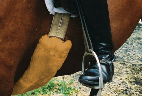 Engel Reitsport Lammfell Bauchgurtschoner (Bagu) farbenfroh: 12 Farben zur Wahl / 4 Grössen camel 15