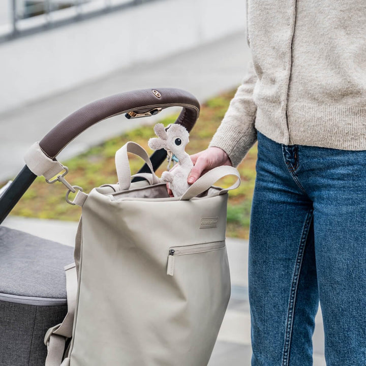 Done by Deer Wickelrucksack - Faltbare Wickelauflage und zwei Kinderwagenhaken inklusive - Wickeltas