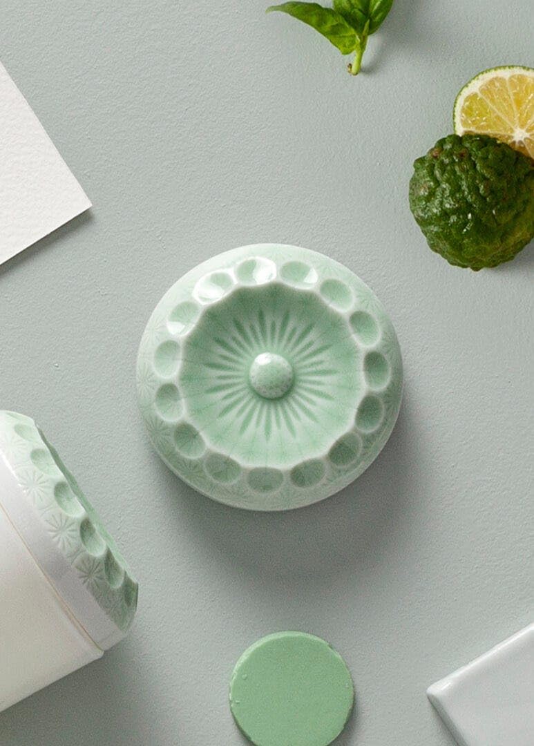 LLADRÓ Echoes Of Nature Candle. On The Prairie Scent. Kerze. Porzellan.