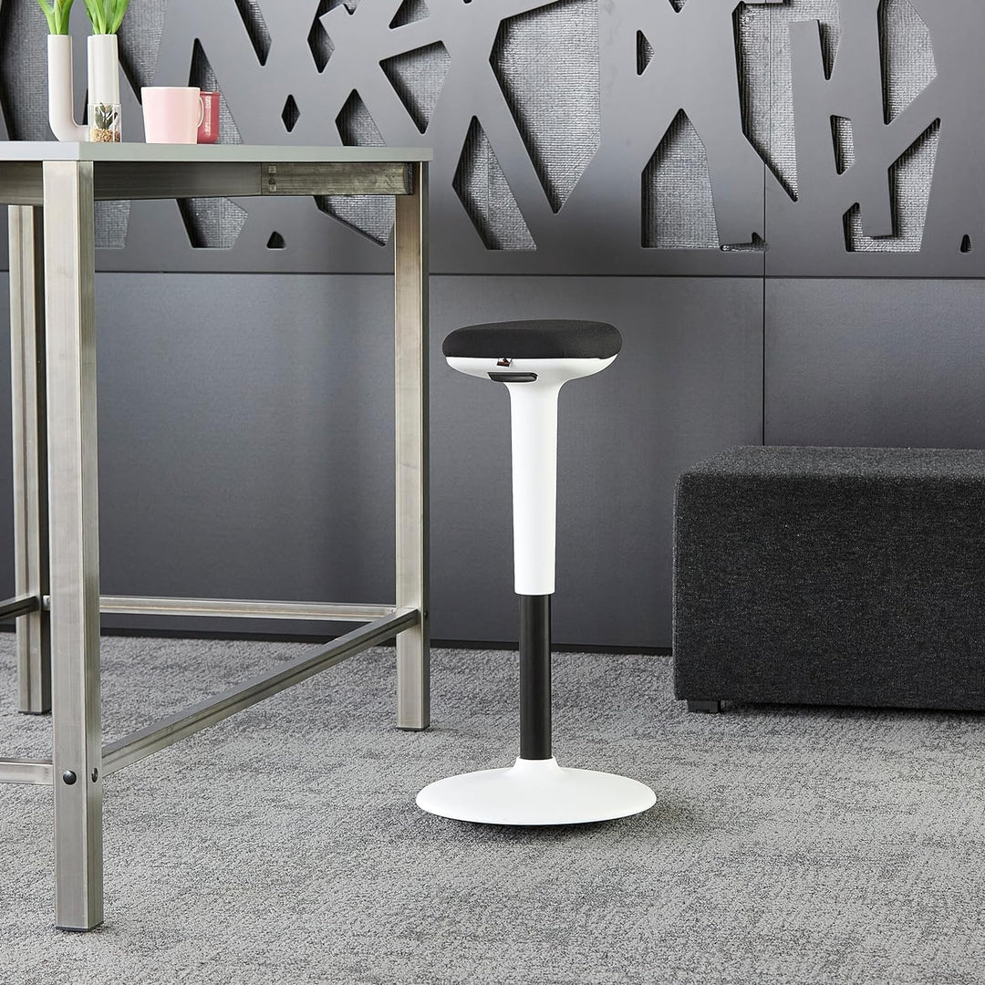 König + Neurath Quick.III Frankfurt - Büro Stehhilfe für entspanntes Arbeiten - ergonomisch &amp; höhenv