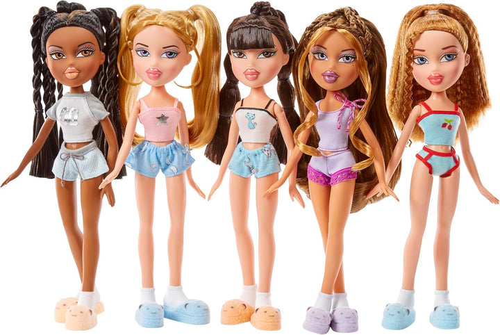 Bratz Slumber Party - Meygan Modepuppe - Mit 2 Pyjama-Garnituren, Plüschtier und Accessoires - Für K