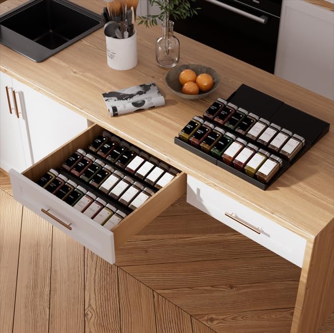 Miorkly Gewürzgläser Eckig Drehdeckel mit Regal [24 x 120ml] - Gewürzregal mit Gewürzdosen Set [Pass