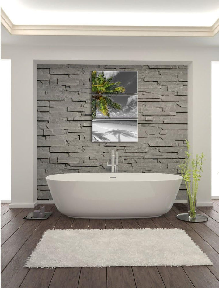 Pixxprint riesige Palem über Strand schwarz/weiss 3-Teiler Leinwandbild 120x80 Bild auf Leinwand