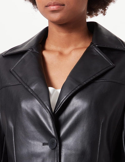 NA-KD Damen Pu Blazer