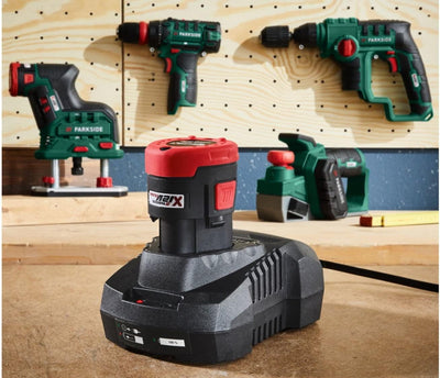 PARKSIDE Akku + Ladegerät 12V PAPK 12A3" (12V, 2Ah) mit Ladegerät PLGK 12A2" (2,4A)