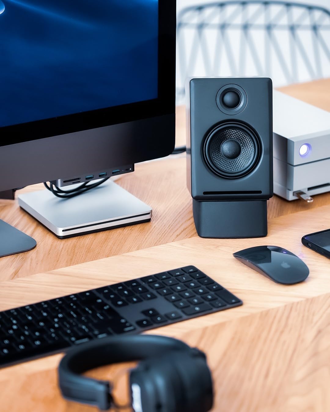Audioengine A2+ 60W Aktiver Desktop-Lautsprecher | Integrierter DAC & Analogverstärker | Direkter US