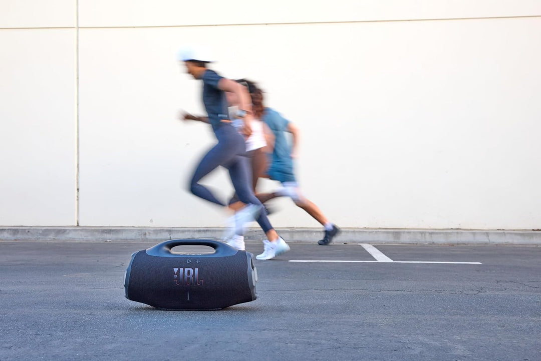 JBL Boombox 4 Tragbarer Bluetooth Lautsprecher, JBL Pro Sound mit AI Sound Boost, IP68 Wasser- und S