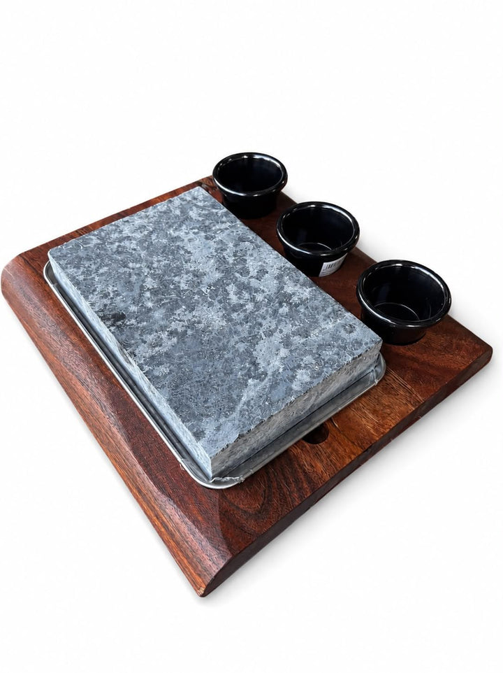 SteakStone Pro Servierbrett mit Speckstein, Akazienholz | 20x13x3 cm Speckstein, Edelstahlwanne, 3 D