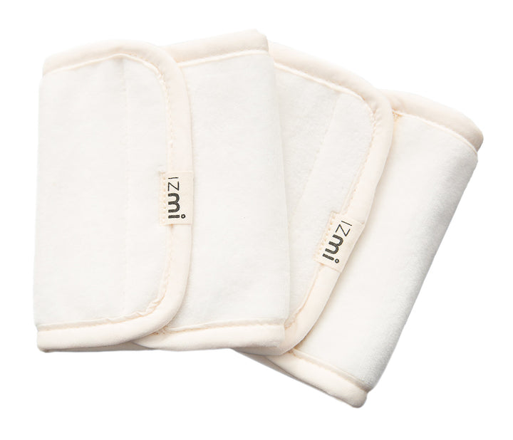 IZMI Comfort Set (1Paar Schultergurtschoner + 1 x Lätzchen) creme