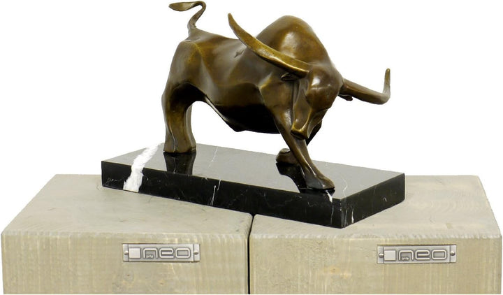 Kunst & Ambiente - Moderne Bronzefigur - Kraftvoller Stier - signiert von Milo - Echte Bronze - Stie