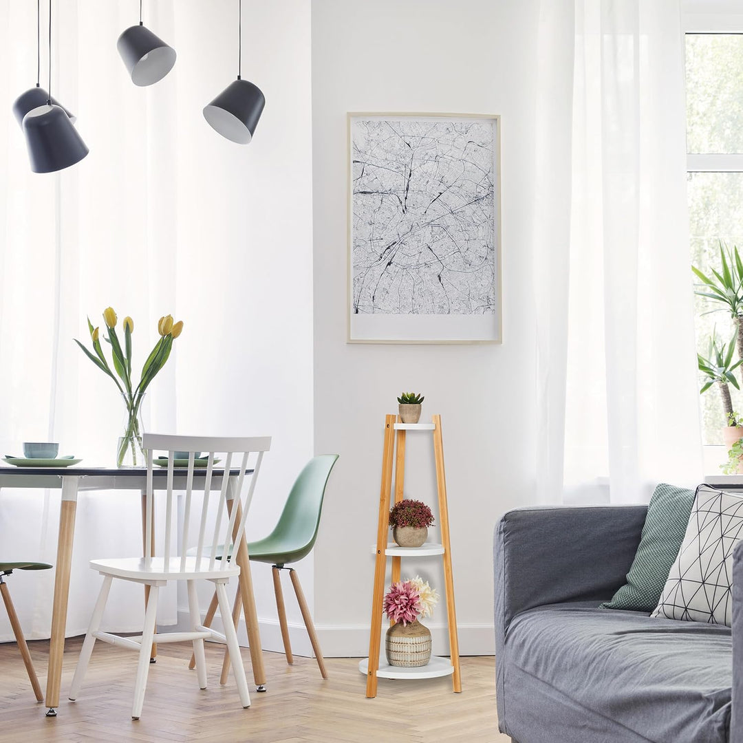 Relaxdays, weiss/Natur Pflanzenständer rund, 3 Ablagen, Blumenständer für innen, Bambus, MDF, HxD 73